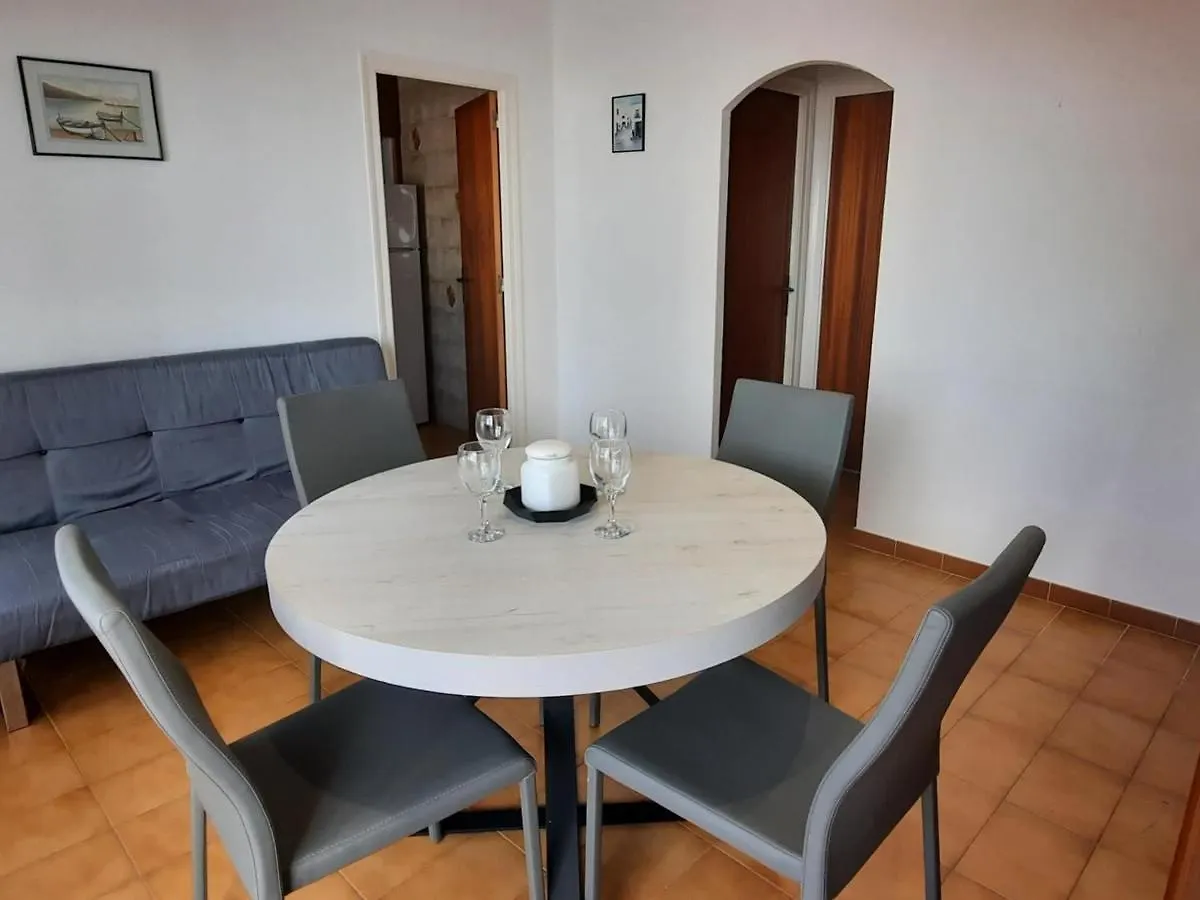 Apartamento Con Terraza Centro Del Puerto, Ideal Para Parejas - Llanca, Costa Brava - Es-170-31