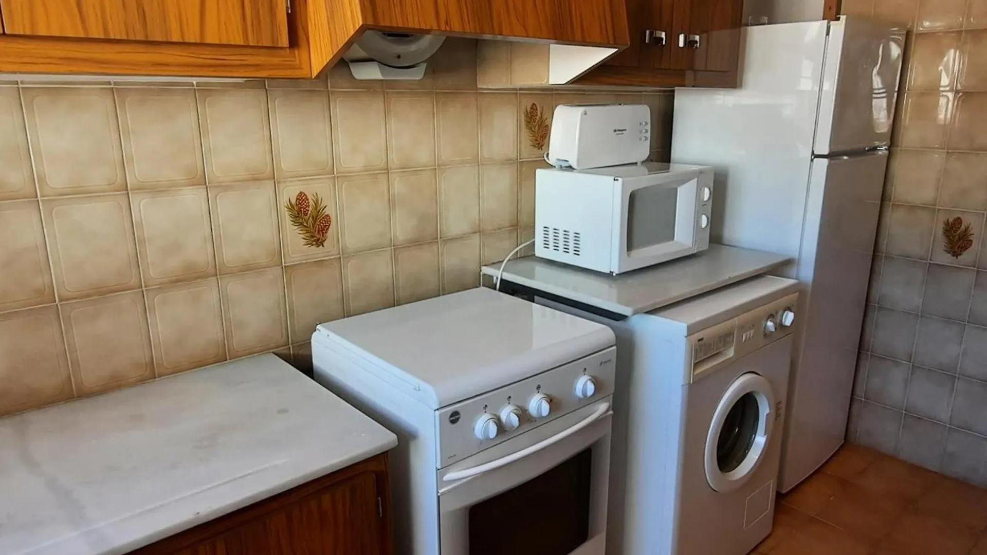 Apartamento Con Terraza Centro Del Puerto, Ideal Para Parejas - Llanca, Costa Brava - Es-170-31 0*, リャンサ スペイン